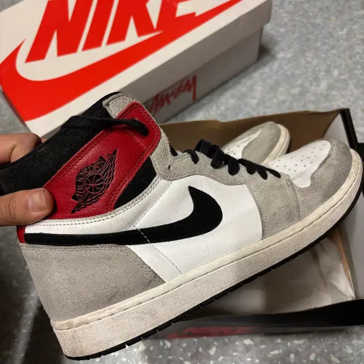 [BUNJANG] Nike Air Jordan 1 High OG Smoke Grey Sneakers / [300] 나이키 에어 조던 1 하이 OG 스모크 그레이