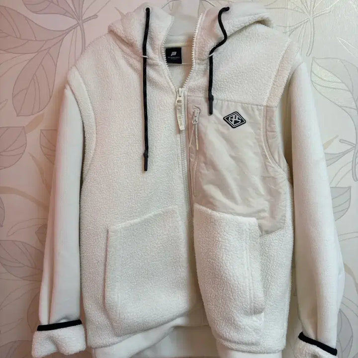 [BUNJANG] Beanpole Sports White Fleece Zip-up Jacket / 빈폴스포츠 흰색 뽀글이 플리스 집업