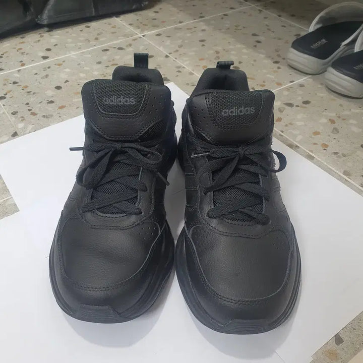 [BUNJANG] Adidas EG2656 Black Sneakers / 아디다스 스터러터 EG2656 블랙 275 운동화