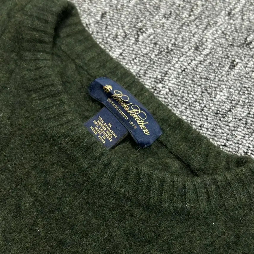 [BUNJANG] Brooks Brothers Olive Cable Knit Sweater / 브룩스 브라더스 올리브 케이블 니트