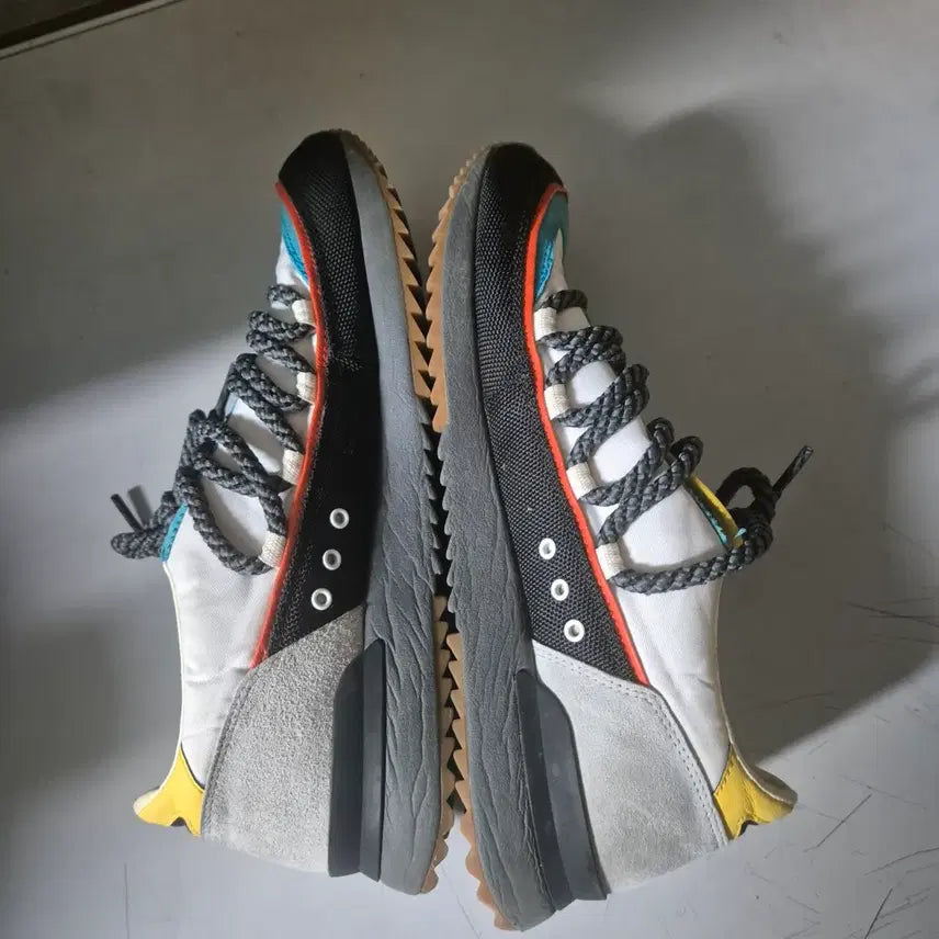 [BUNJANG] Onitsuka Tiger Andrea Pompilio Sneakers (Size 270) / 오니츠카타이거 X 안드레아폼필리오 270