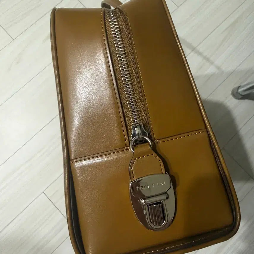 [BUNJANG] 2TIE Rocket Bag Large Camel / 투티에 로켓백 라지 카멜