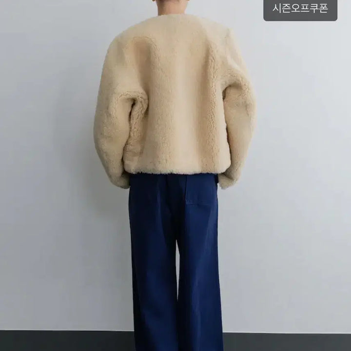 [BUNJANG] The Aperture Furry Jacket - Beige / 봄특가)디애퍼처 Furry Jacket - Beige