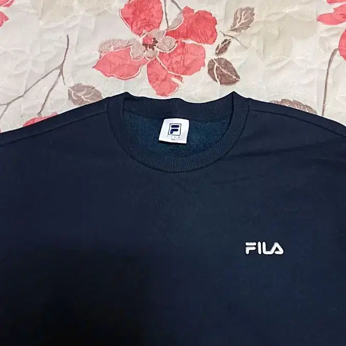 [BUNJANG] Fila Fleece Sweatshirt 100 / 휠라 기모맨투맨 100 가슴55 기장70
