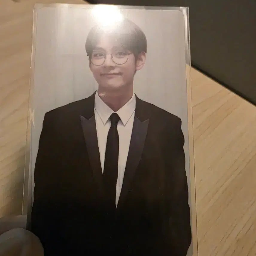 [BUNJANG] BTS V 2018 Memories Photocard / 방탄소년단 BTS 뷔 V 2018메모리즈