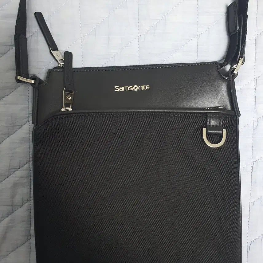 [BUNJANG] Samsonite Deon HU209002 Crossbody Bag / 샘소나이트 Deon HU209002 크로스백 팝니다.