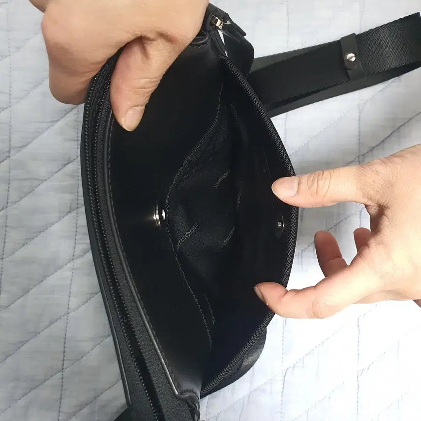 [BUNJANG] Samsonite Deon HU209002 Crossbody Bag / 샘소나이트 Deon HU209002 크로스백 팝니다.