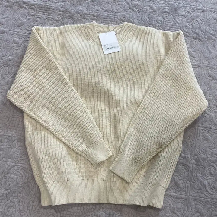 [BUNJANG] Heute Het Corn Cream Pullover Knit Sweater / 호이테 heute het corn 풀오버 니트 크림 F