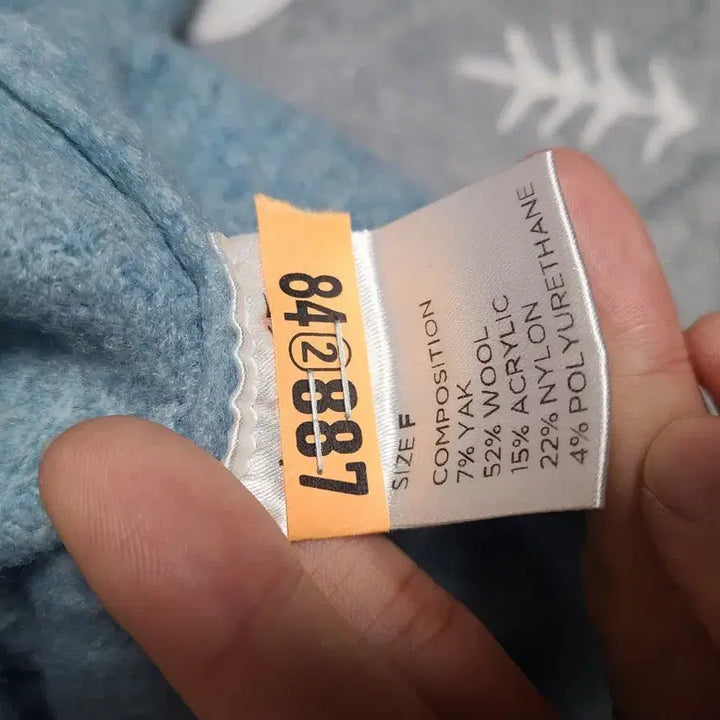 [BUNJANG] Heute Knit Sweater / 호이테 heute 니트 Free