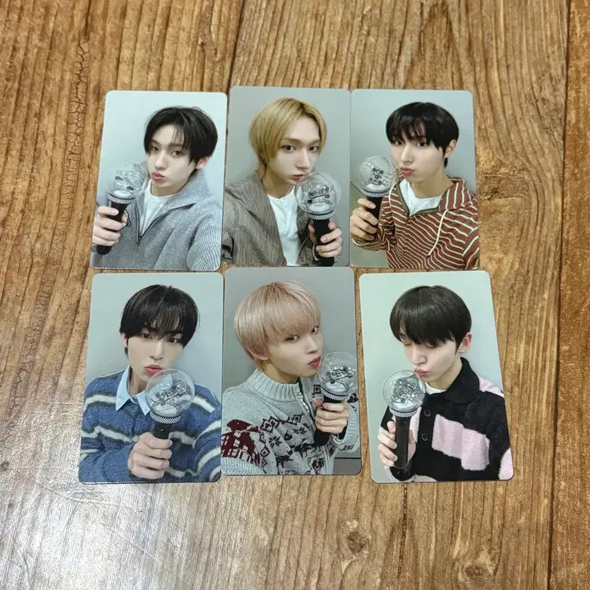 [BUNJANG] Ke1li Light Stick Photocard Bundle Set / 킥플립 응원봉 포카 set 일괄 양도