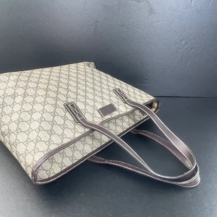 [BUNJANG] Gucci GG Logo Large Shopper Tote Bag / GUCCI 구찌 PVC GG로고 라지 쇼퍼 토트백 숄더백 211137