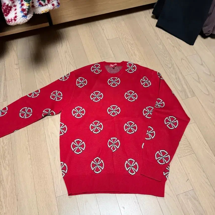 [BUNJANG] Supreme All Over Logo Red Knit Sweater / 슈프림 올오버 로고 레드 니트