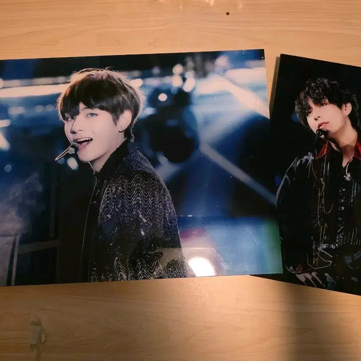 [BUNJANG] BTS V Photo Frame Set / 방탄소년단 BTS 뷔 V 액자2개
