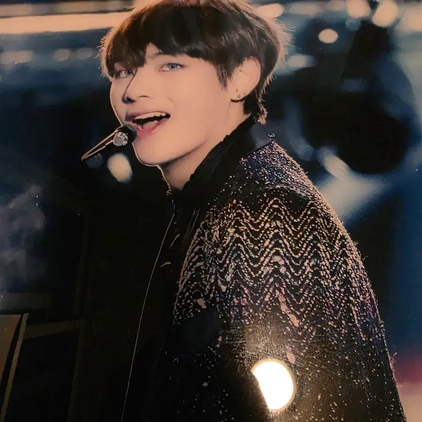 [BUNJANG] BTS V Photo Frame Set / 방탄소년단 BTS 뷔 V 액자2개