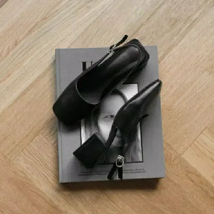 [BUNJANG] SAPPUN Slingback Mid Heels (5cm) / 사뿐 슬링백 미들힐 (5cm)