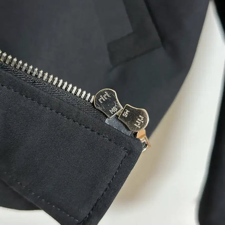 [BUNJANG] RECTO Contrast Cotton Jacket / [M](리리지퍼 투웨이 수선)렉토 콘트라스트 코튼 자켓