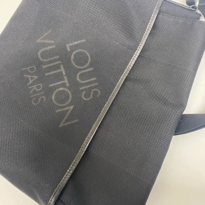 [BUNJANG] Louis Vuitton Damier Ebene Messenger Bag / (정품) 루이비통 더미에 제앙 메신져 크로스백팝니다.