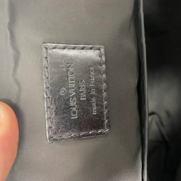 [BUNJANG] Louis Vuitton Damier Ebene Messenger Bag / (정품) 루이비통 더미에 제앙 메신져 크로스백팝니다.