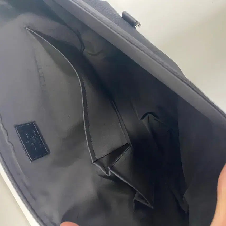 [BUNJANG] Louis Vuitton Damier Ebene Messenger Bag / (정품) 루이비통 더미에 제앙 메신져 크로스백팝니다.