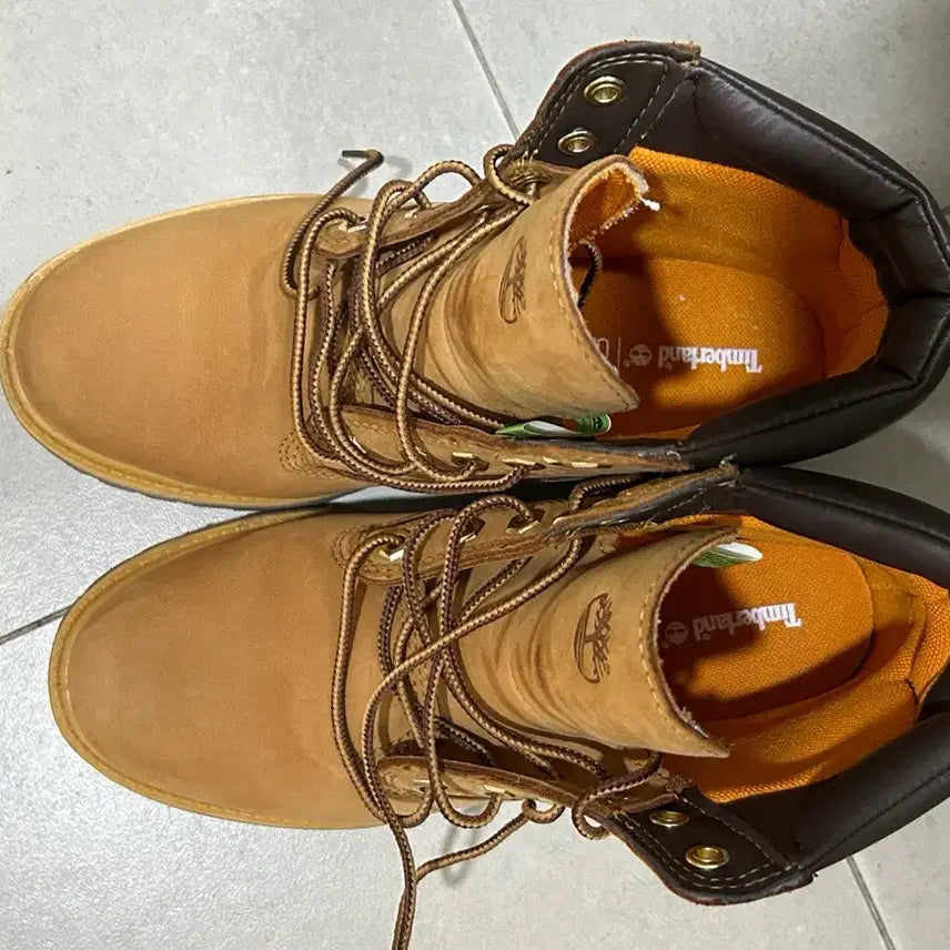 [BUNJANG] Timberland Women's 6-Inch Waterproof Boots / [245]팀버랜드 여성 워터빌 6인치