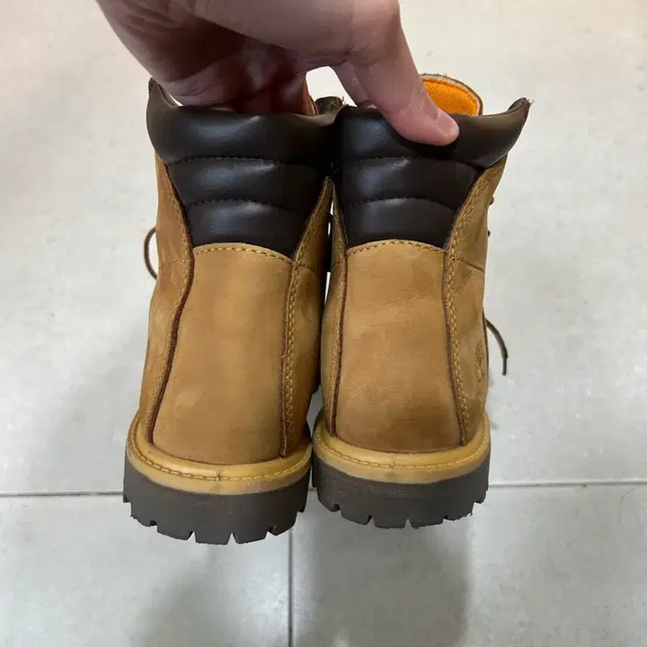 [BUNJANG] Timberland Women's 6-Inch Waterproof Boots / [245]팀버랜드 여성 워터빌 6인치