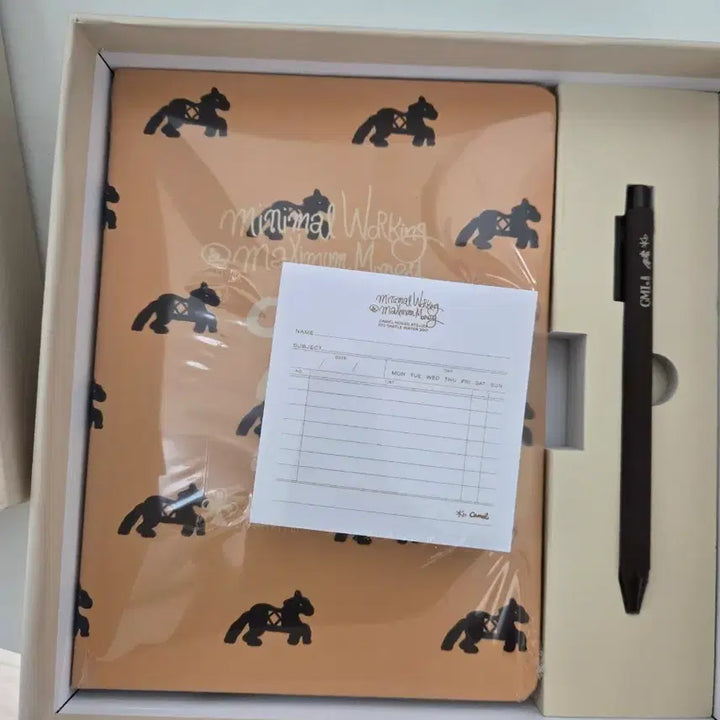 [BUNJANG] KB Securities Diary Note Set + Pen / kb증권 굿즈 다이어리 노트 세트 + 볼펜