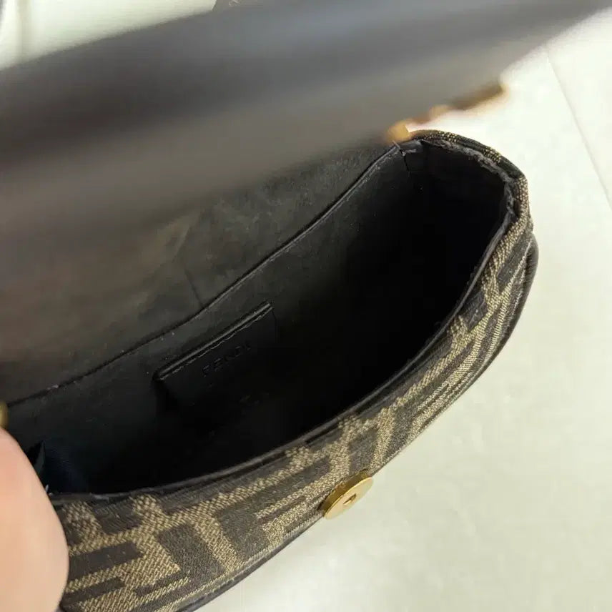 [BUNJANG] Fendi Nano Bag / 펜디 커먼 나노백