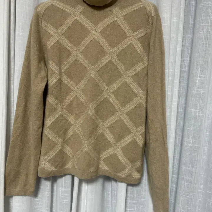 [BUNJANG] Barrie Cashmere Scarf / ㄲ샤넬이 인수한 스코틀랜드캐시미어전문 명품브랜드 barrie 캐시미어목라