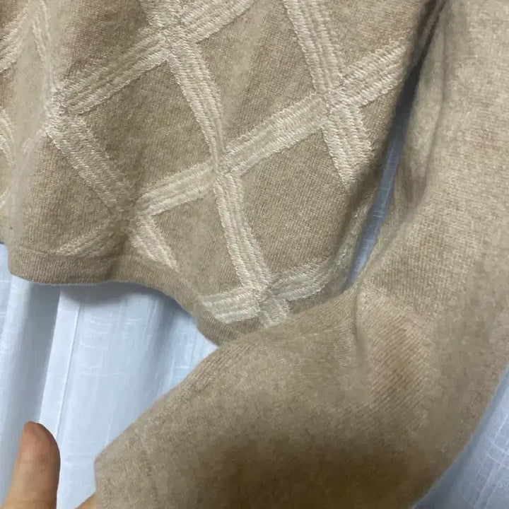 [BUNJANG] Barrie Cashmere Scarf / ㄲ샤넬이 인수한 스코틀랜드캐시미어전문 명품브랜드 barrie 캐시미어목라