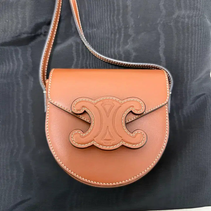 [BUNJANG] Celine Mini Besace Bag / 셀린느 미니 베사체