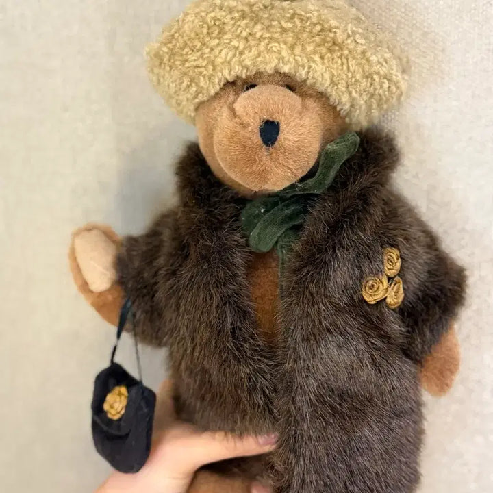 [BUNJANG] 보이즈베어 러시아 귀부인 느낌 곰인형 / 보이즈베어 러시아 귀부인 느낌 곰인형