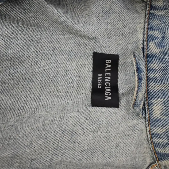 [BUNJANG] Balenciaga Back Logo Denim Jacket 105 / 발렌시아가 백로고 청자켓 105