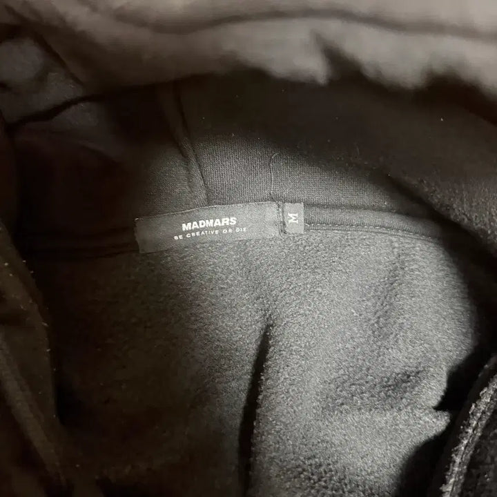 [BUNJANG] MadmarS Hoodie M / 매드마르스  후드티 M