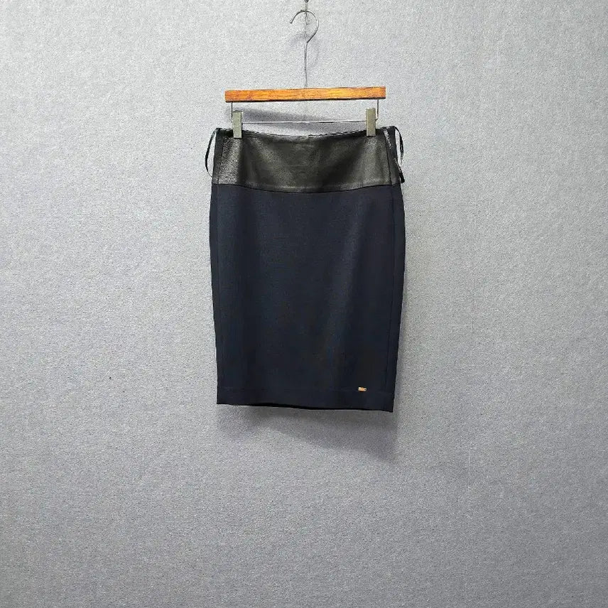 [BUNJANG] Tommy Hilfiger Leather-Accented Skirt / 타미힐피거    레더배색  스커트