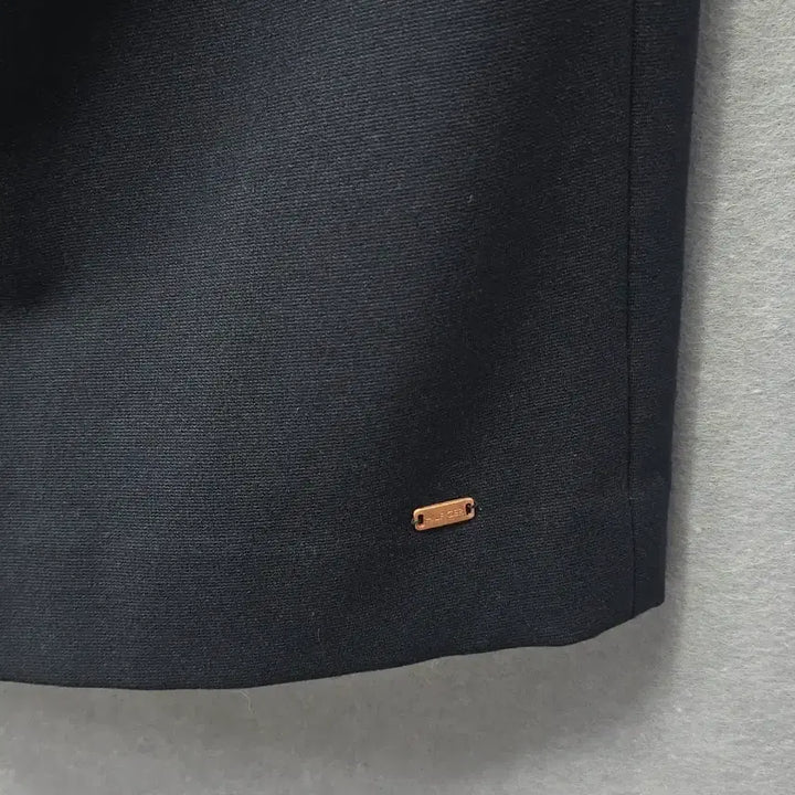 [BUNJANG] Tommy Hilfiger Leather-Accented Skirt / 타미힐피거    레더배색  스커트