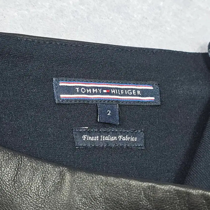 [BUNJANG] Tommy Hilfiger Leather-Accented Skirt / 타미힐피거    레더배색  스커트