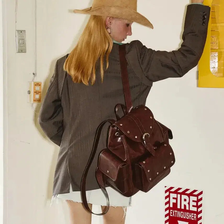 [BUNJANG] Sand Museum Studded Pocket Backpack / (땡처리)샌드뮤지엄 스터드 포켓백팩