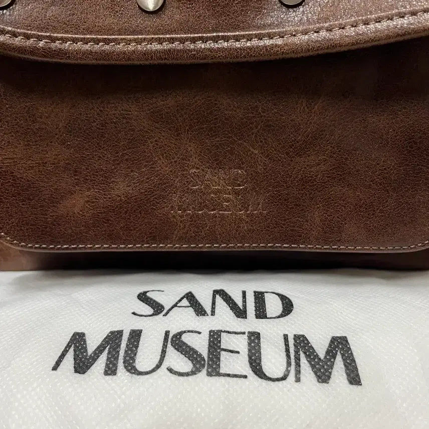 [BUNJANG] Sand Museum Studded Pocket Backpack / (땡처리)샌드뮤지엄 스터드 포켓백팩