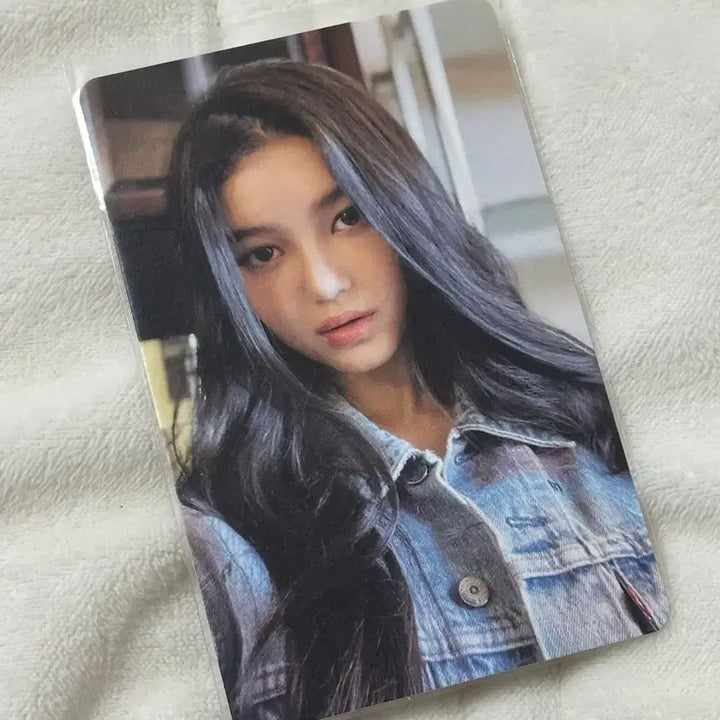 [BUNJANG] NewJeans Daniel Bluebook/NEWJEANS Version Photocard / 뉴진스 다니엘 포카