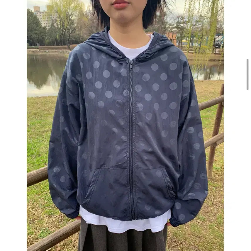 [BUNJANG] Unbranded Navy Dot Hoodie Windbreaker / 도트 네이비 후드 바람막이