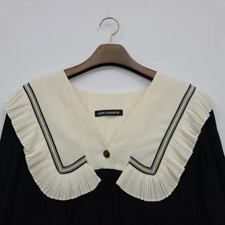 [SOLD OUT] 럭키슈에뜨/36/2021ss/세일러카라 원피스/앨리스/6913