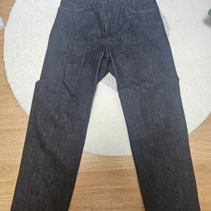 [BUNJANG] Steady.Everywhere Regular Straight Denim Jeans / 스테디에브리웨어 블랙 레귤러 스트레이트데님32 (레귤러 스트레이트)sew