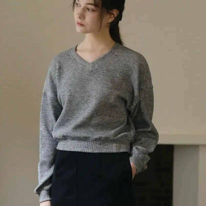 [BUNJANG] DIANA Gray Sweatshirt / 샤무스 DIANA 스웻셔츠 스웨터 그레이컬러