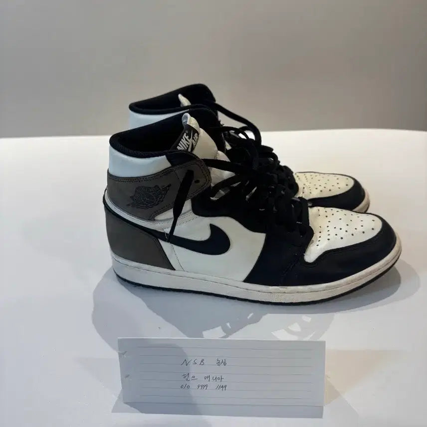 [BUNJANG] Nike Jordan 1 Mocha Sneakers / [285] 조던1 모카
