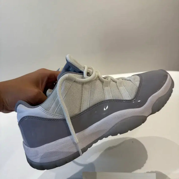 [BUNJANG] Jordan 11 Cement Grey / [285] 조던11 시멘트 그레이