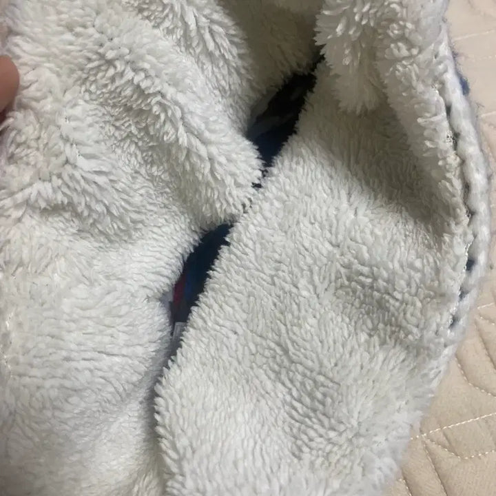 [BUNJANG] Pompom Knit Beanie Hat / 폼폼 비니 귀도리 니트 털모자