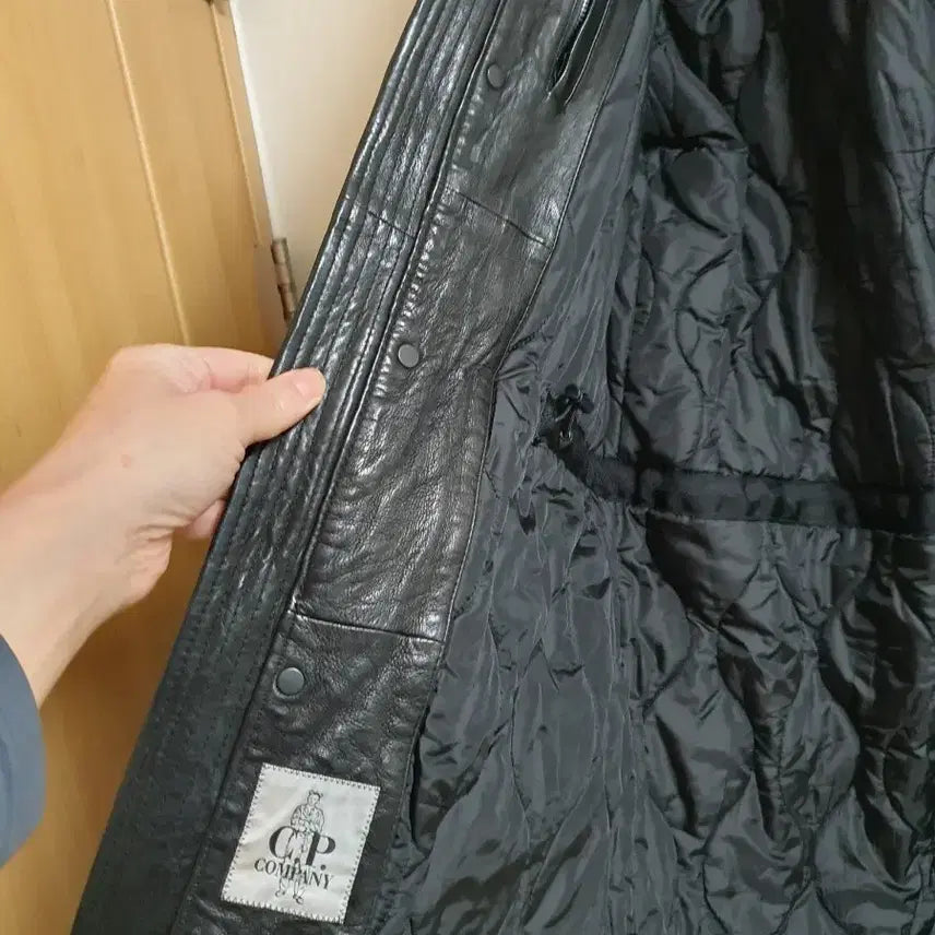 [BUNJANG] CP Leather Long Coat / cp가죽롱코트입니다