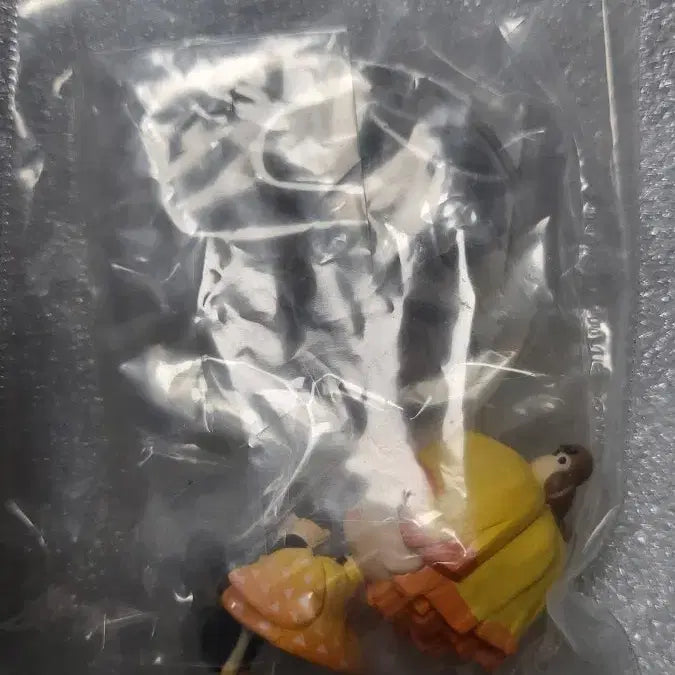 [BUNJANG] Demon Slayer Pyonkore Gacha Zenitsu Figure / 귀멸의 칼날 푱코레 가챠 젠이츠
