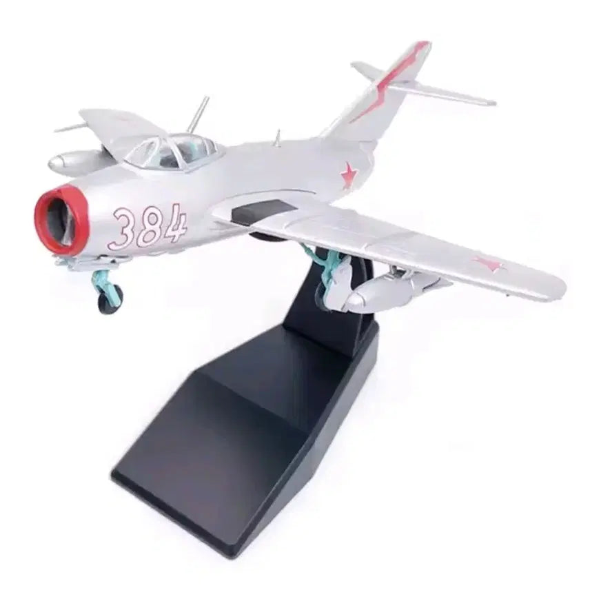 [BUNJANG] MIG-15 Soviet Fighter Model Figure / (금속) MIG-15 소련 전투기 모형(피규어) 팝니다.