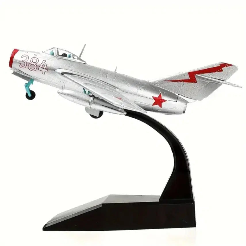 [BUNJANG] MIG-15 Soviet Fighter Model Figure / (금속) MIG-15 소련 전투기 모형(피규어) 팝니다.
